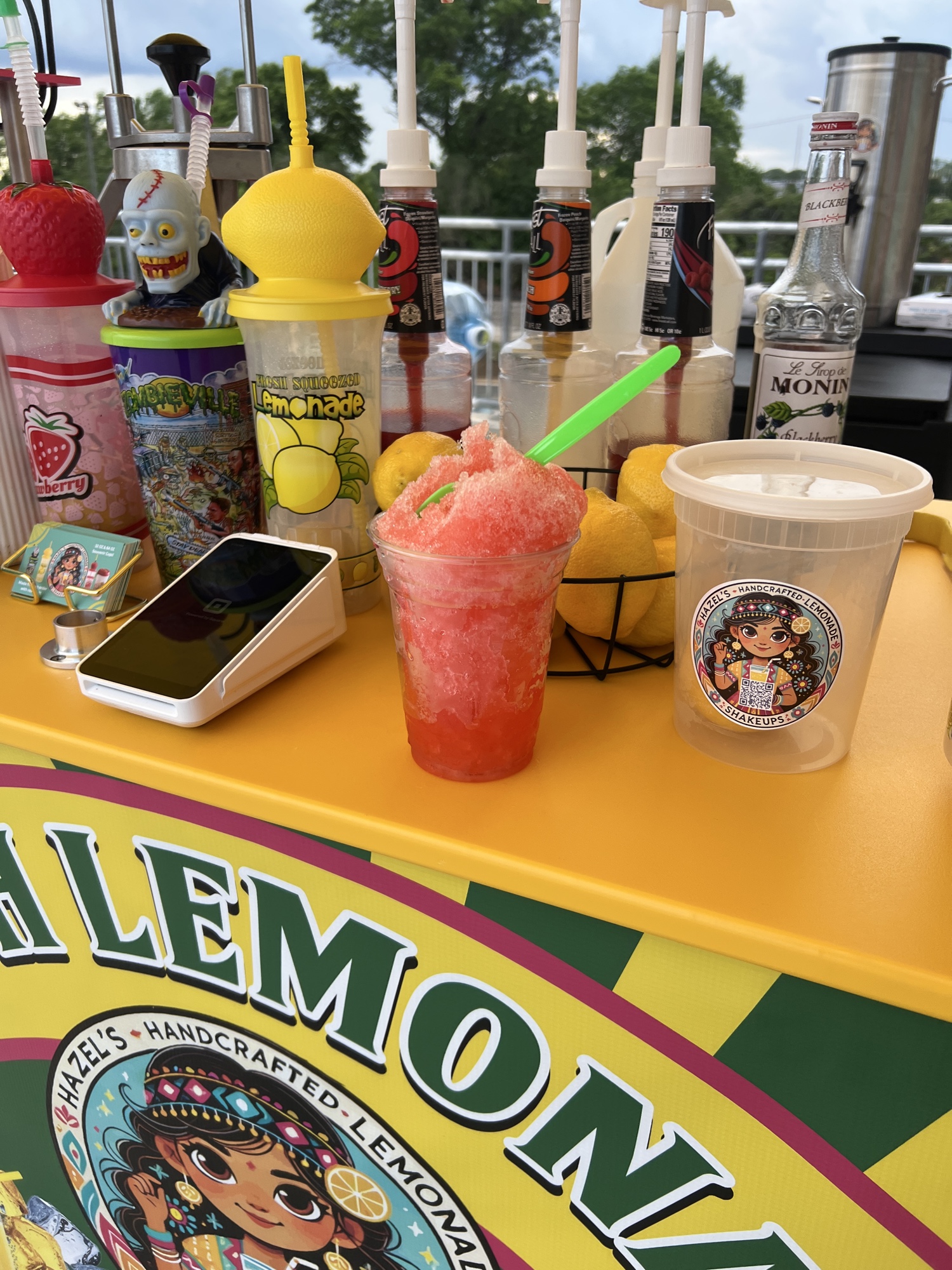 Hazel's shave ice and lemonade